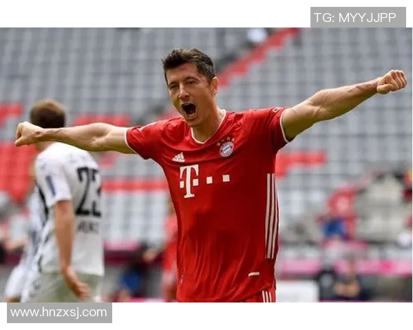 莱万领衔新赛季挑战，期待在绿茵场上再创辉煌成就