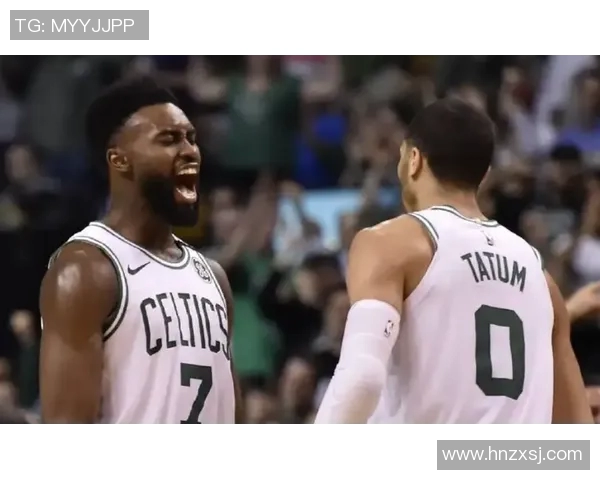 马刺与勇士G4激战正酣谁能在季后赛中逆袭晋级决赛