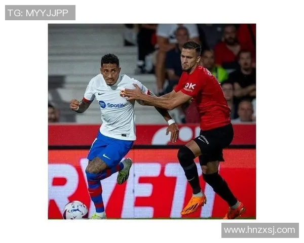 那不勒斯与巴萨激战在即球迷期待精彩对决与历史交锋